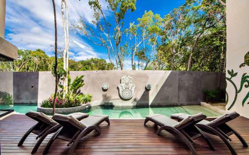 Adams Villa In Aldea Zama
