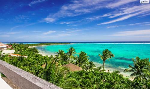 Beachfront Villa - Soliman Bay