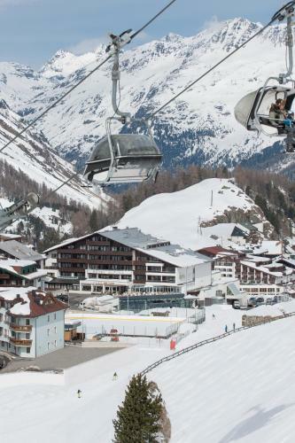 Hotel Alpina Deluxe