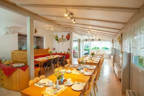 Hostal Hotel-pension Sandl