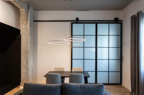 Apartamento Piso de Dise�o Con Vistas A La Ria.