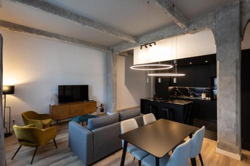 Apartamento Piso de Dise�o Con Vistas A La Ria.