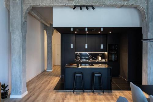 Apartamento Piso de Dise�o Con Vistas A La Ria.