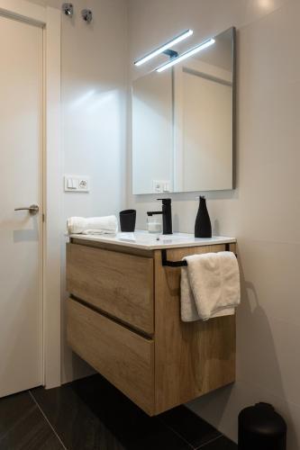 Apartamento Piso de Dise�o Con Vistas A La Ria.
