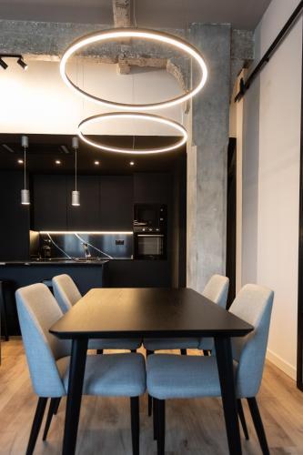 Apartamento Piso de Dise�o Con Vistas A La Ria.