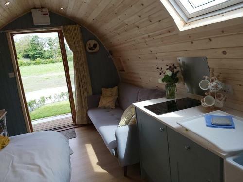 Orchard Glamping
