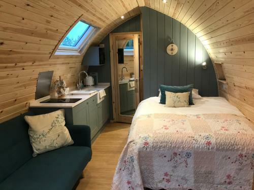 Orchard Glamping