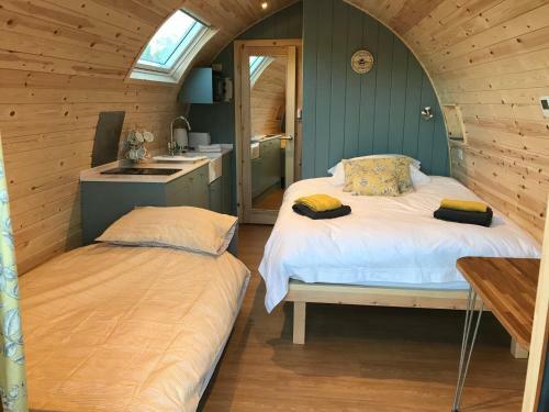 Orchard Glamping