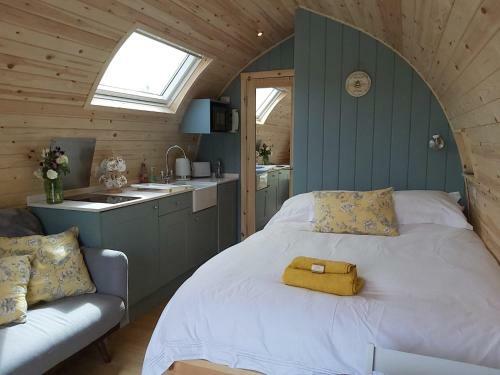 Orchard Glamping