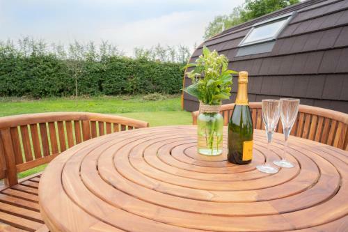 Orchard Glamping