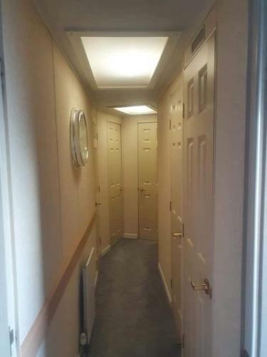 Claytons Caravan Hire Happy Days