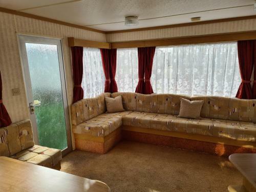 Happy Days Chapel St Leonards (218) 6 Berth