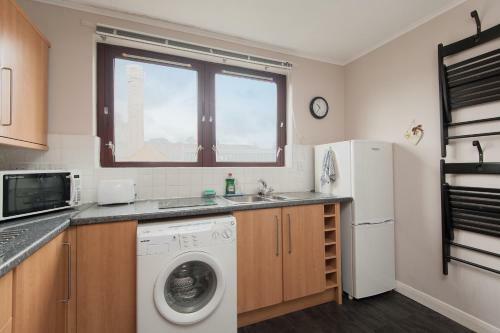 Logie Green Road Apartment