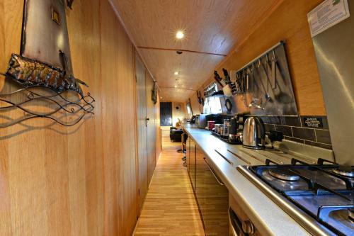 The Four Sisters Boatel (houseboat)