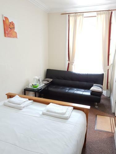 Hostal Dalry Guesthouse