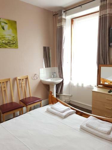 Hostal Dalry Guesthouse