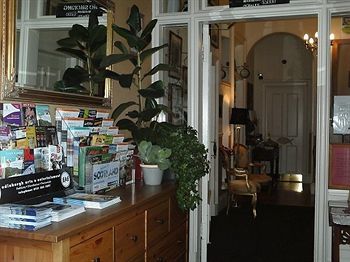 Hostal Albyn Townhouse