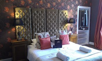 Hostal Albyn Townhouse
