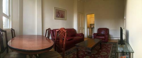 Menzies Apartments