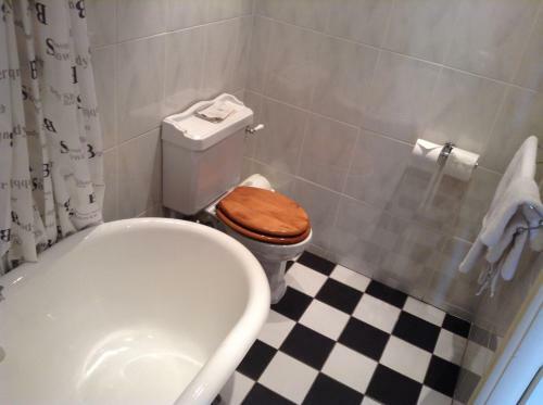 Hostal Rosehall Hotel