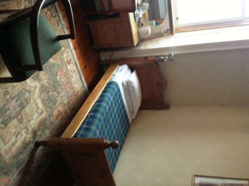 Hostal Rosehall Hotel
