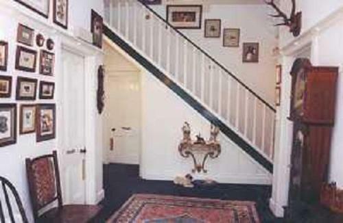 Hostal Milton House