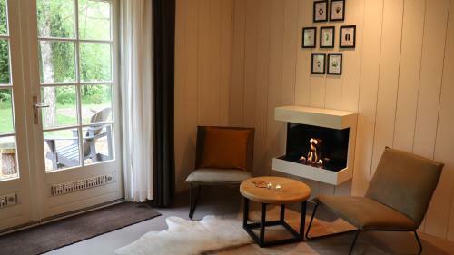 Bed & Breakfast Inn The Woods