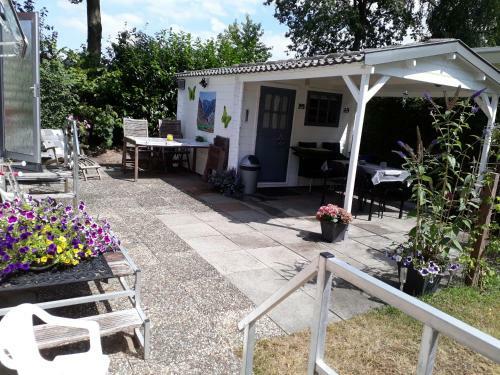 Stacaravan Met Wifi En Zwembad