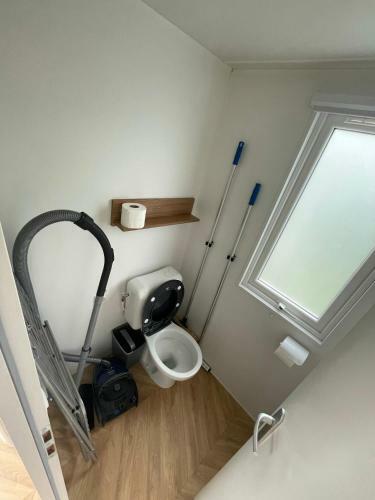 Renesse Chalet In Family Friendly Area