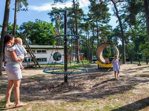 Holiday Home Oostappen Vakantiepark Arnhem-4