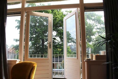 Perfectly Located Private Room Oaks And Beeches