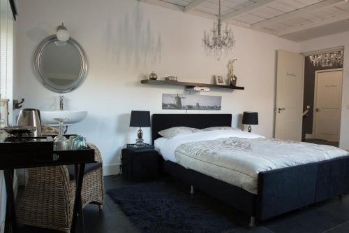 B&B Van Hunebed Naar Jullie Bed