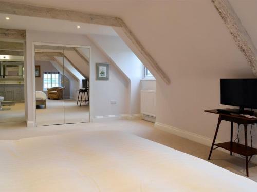 Lyng Farmhouse