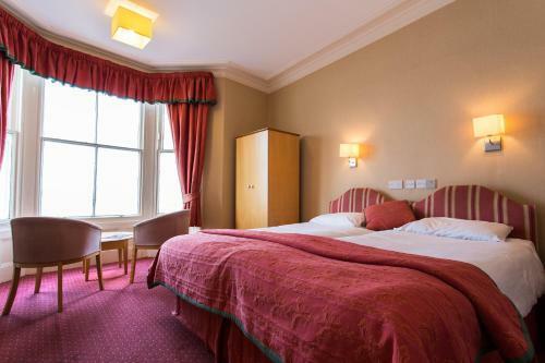 Clifton Hotel