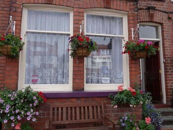 Hostal North Bay Guest House