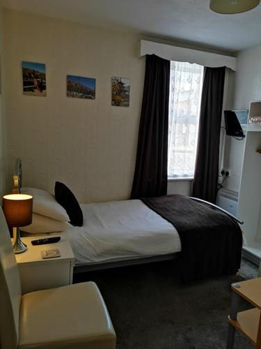 Hostal Sylvern House