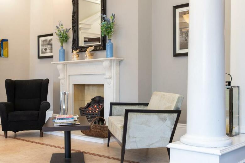 The New Southlands Hotel