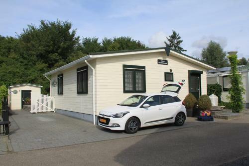 Chalet Buutengeweun, Met Luxe Jacuzzi En Tonsauna