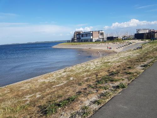 Strandhut 64