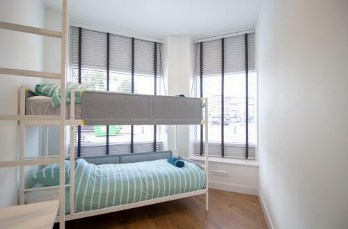 Escamp Apartments