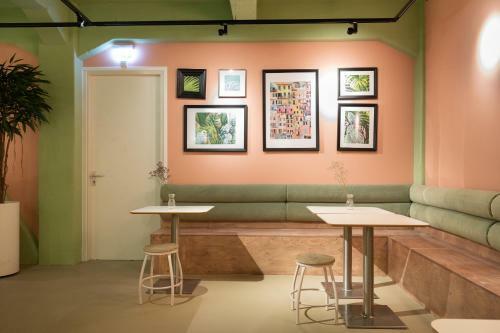 Pink Flamingo Boutique Hostel