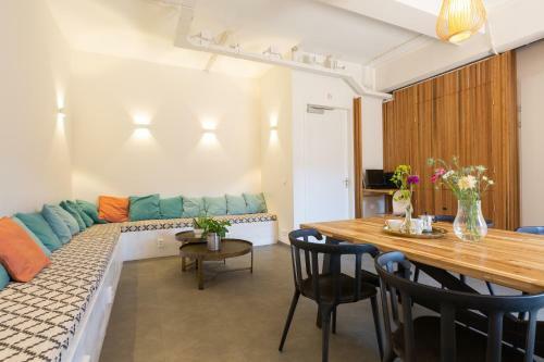 Pink Flamingo Boutique Hostel