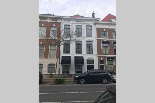 Huize Copes Apartment Den Haag, 2 Bed, 2 Bath