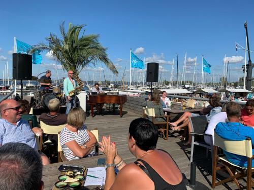 Apartamento Dock Hotel Stellendam
