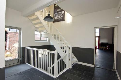 B&B Pompgebouw Aan De Rijn