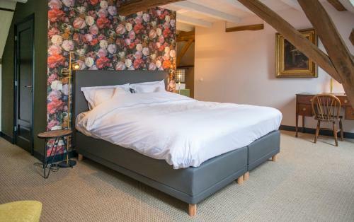 Bed & Breakfast De Heeren Van Tuil