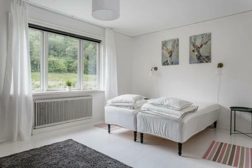 Five-bedroom Holiday Home By The River Of Lagan