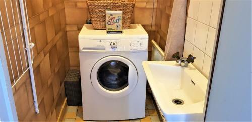 Apartamento Parkvillan Sunshine Living Condo
