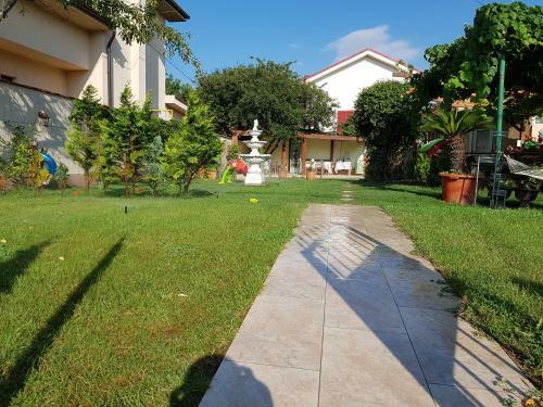 Hostal Vila Ella