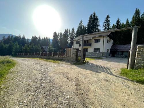 Lodge Mounthoff Retreat